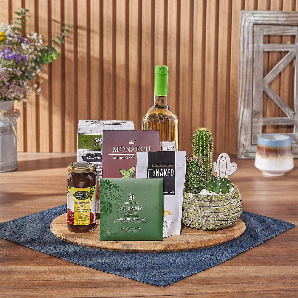 Kosher Wine Presentation with Three Assorted Cacti and Gourmet Treats – how the gift is presented
