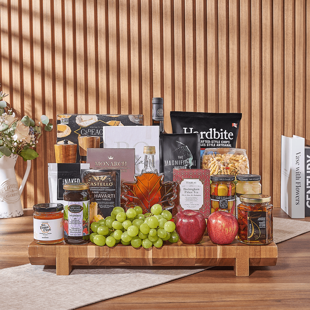 Kosher Wine and Gourmet Snacks Gift Board on Acacia Wood – how the gift is presented