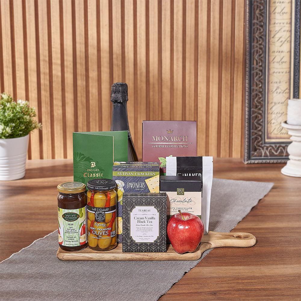 Kosher Sparkling Wine Gourmet Basket Including Acacia Wood Cutting Board – how the gift is presented