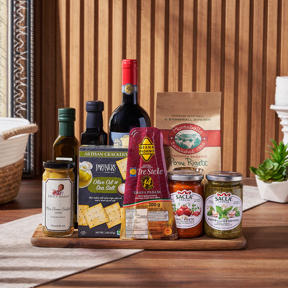 Wine Basket with Grana Padano Cheese – how the gift is presented