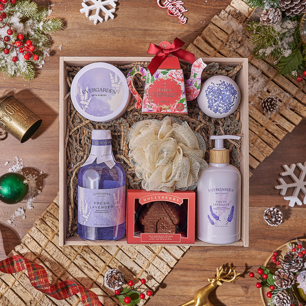 Holiday Wooden Box Gift Basket with Milk Chocolate and Buckingham Palace Tea – how the gift is presented