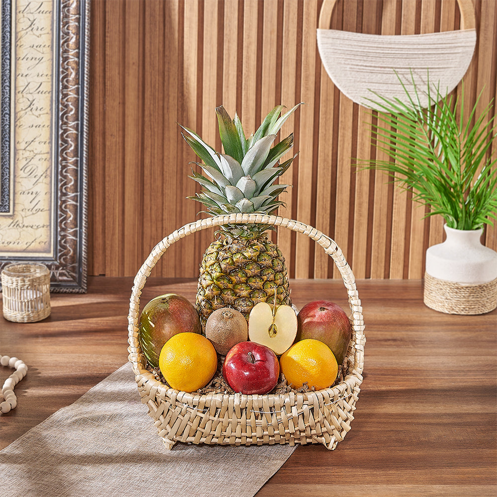 Wide Boat Basket Fruit Set – how the gift is presented