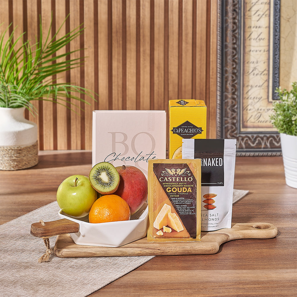 The Fresh &amp; Fruity Gift Basket for a healthy gift that will suit any occasion, America delivery 