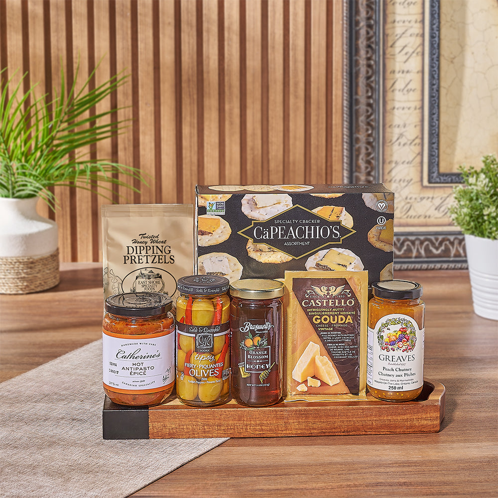 Appetizer Basket with Spicy Olives, USA – how the gift is presented