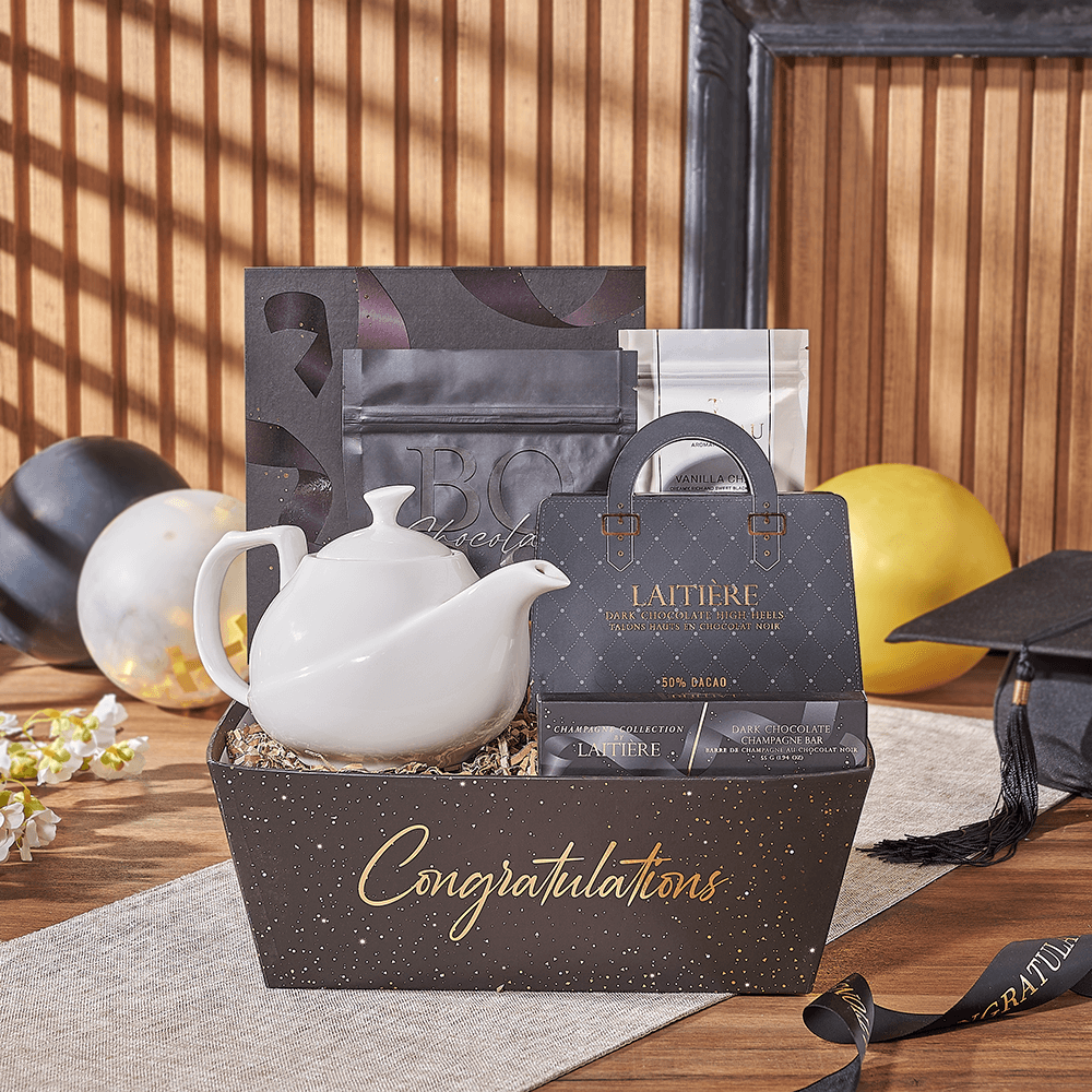 Graduation Chocolate and Tea Gift Box – how the gift is presented