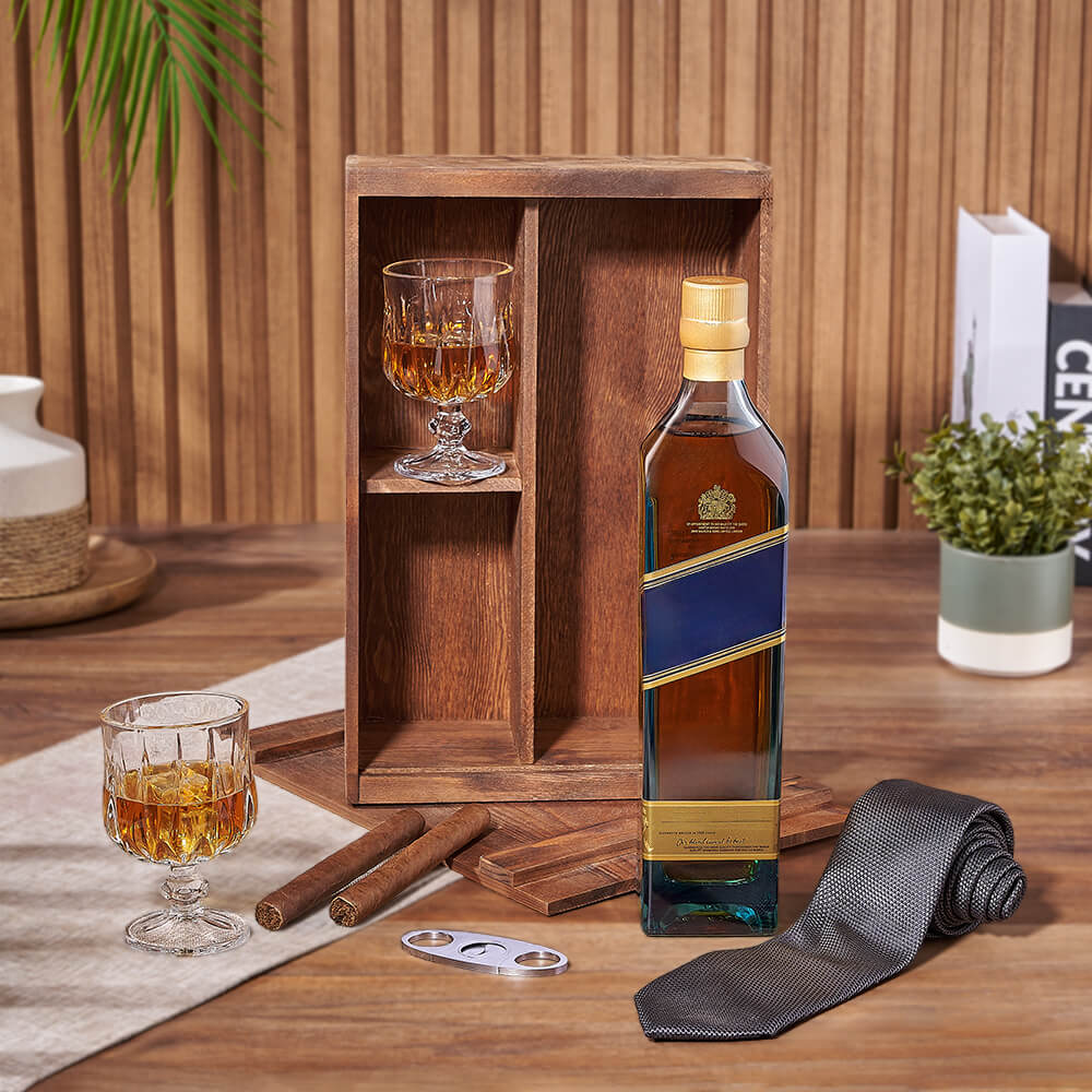 Liquor Gift Set with Cigars – how the gift is presented