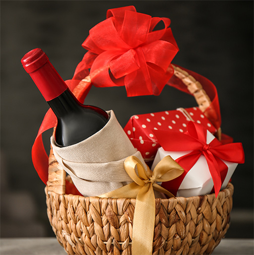Our Wine, Beer & Spirits Gift Baskets for Bosses & Co-Workers